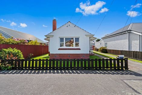 Photo of property in 18 Bellona Street, Saint Kilda, Dunedin, 9012
