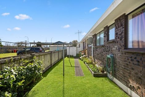 Photo of property in 19 Hakanoa Street, Huntly, 3700