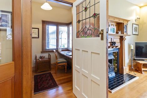 Photo of property in 39 Holly Road, St Albans, Christchurch, 8014