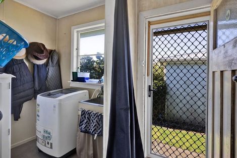 Photo of property in 39 Pungarehu Road, Pungarehu, Opunake, 4685