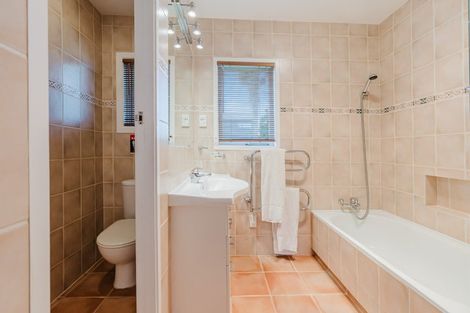 Photo of property in 14 Clements Crescent, Queenwood, Hamilton, 3210