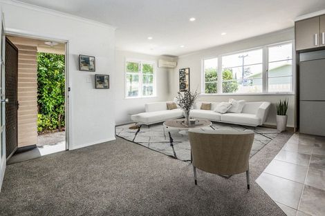 Photo of property in 403 Pakowhai Road, Frimley, Hastings, 4120