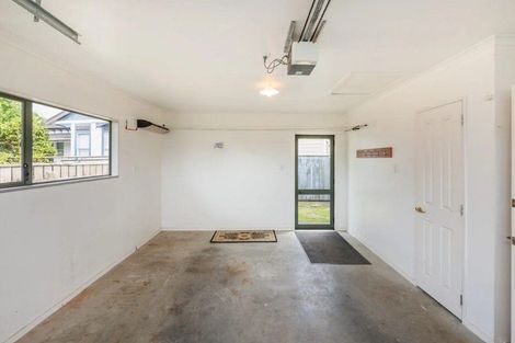 Photo of property in 21 Tudor Grove, Feilding, 4702