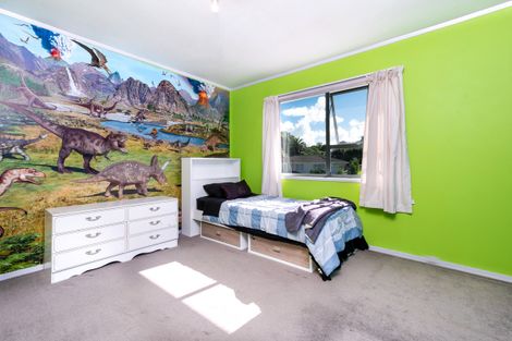 Photo of property in 3 Dallow Place, Henderson, Auckland, 0612