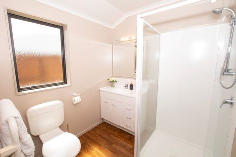 Photo of property in 18 Rosella Drive, Welcome Bay, Tauranga, 3112