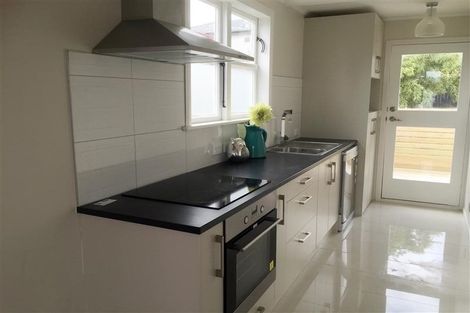 Photo of property in 245 Great North Road, Henderson, Auckland, 0612