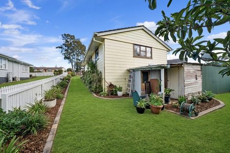 Photo of property in 13 Pershore Place, Mangere, Auckland, 2022