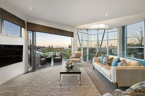 Photo of property in 25 Hastings Road, Mairangi Bay, Auckland, 0630