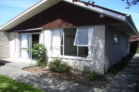 Photo of property in 2/191 Waimairi Road, Ilam, Christchurch, 8041