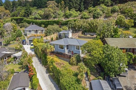 Photo of property in 20 Flinders Road, Heathcote Valley, Christchurch, 8022