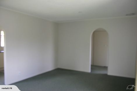 Photo of property in 12 Ransom Smyth Drive, Goodwood Heights, Auckland, 2105