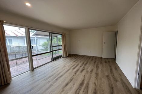 Photo of property in 1/5 Lambeth Road, Mount Eden, Auckland, 1041