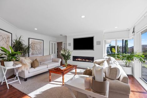 Photo of property in 45 Plateau Heights, Mount Maunganui, 3116