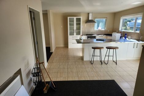 Photo of property in 14a Freeling Street, Island Bay, Wellington, 6023