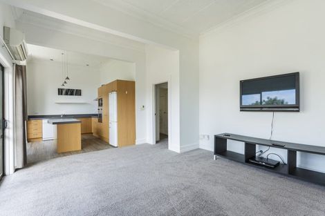 Photo of property in 39 Easther Crescent, Kew, Dunedin, 9012