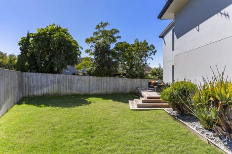 Photo of property in 18 Indus Place, Half Moon Bay, Auckland, 2012