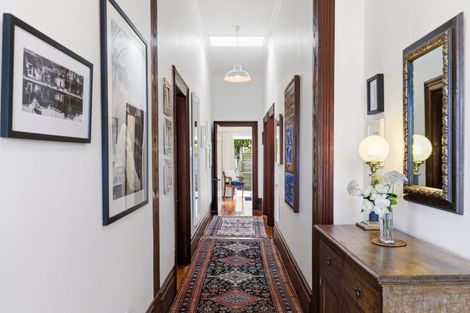 Photo of property in 500 Evans Bay Parade, Hataitai, Wellington, 6021