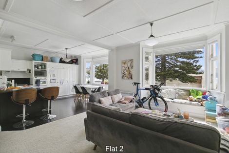 Photo of property in Coburn House, 246 Oriental Parade, Oriental Bay, Wellington, 6011