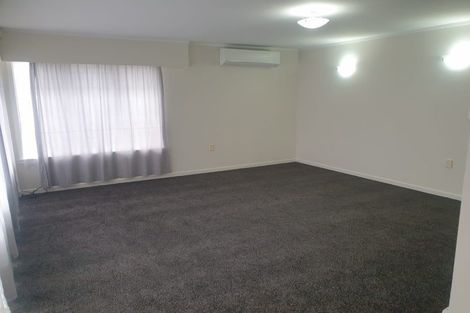 Photo of property in 1/31 Solveig Place, Randwick Park, Auckland, 2105
