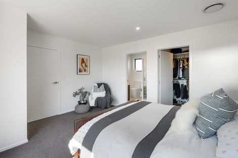 Photo of property in 211 Wingatui Road, Mosgiel, 9024