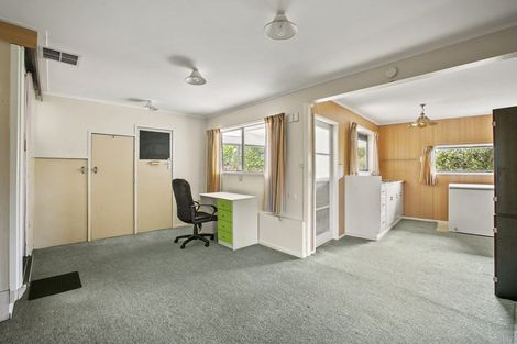 Photo of property in 24 Nevada Drive, Merrilands, New Plymouth, 4312