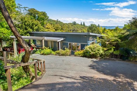 Photo of property in 59 Fairview Crescent, Omiha, Waiheke Island, 1081