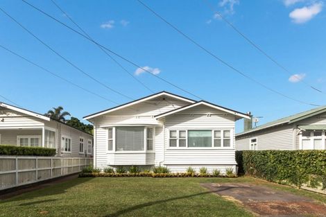 Photo of property in 14 Oban Road, Westmere, Auckland, 1022