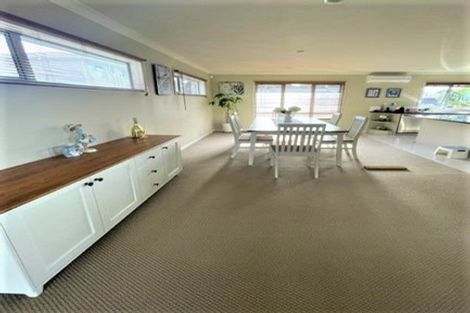 Photo of property in 61a Francis Street, Hauraki, Auckland, 0622