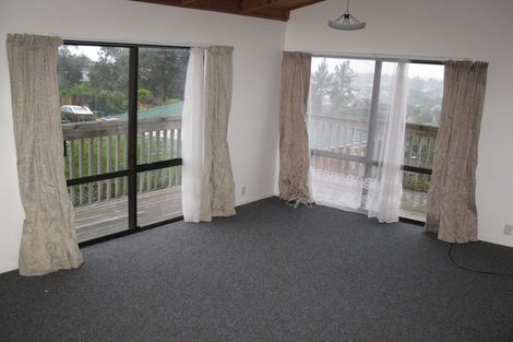 Photo of property in 51 Sunset Road, Totara Vale, Auckland, 0632