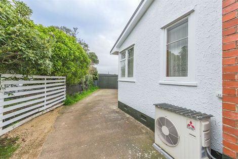 Photo of property in 35 Hadfield Crescent, College Estate, Whanganui, 4500