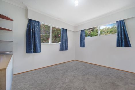 Photo of property in 51 Sunset Road, Totara Vale, Auckland, 0632