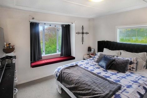 Photo of property in 22a Hine Road, Wainuiomata, Lower Hutt, 5014