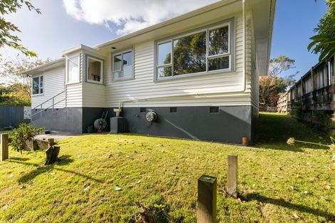 Photo of property in 136a Seaview Road, Westown, New Plymouth, 4310