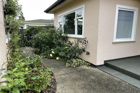 Photo of property in 11 College Street, Awapuni, Palmerston North, 4412