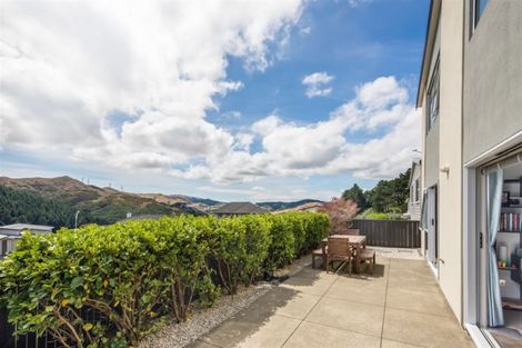Photo of property in 48a Winsley Terrace, Churton Park, Wellington, 6037
