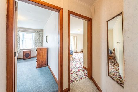 Photo of property in 22 Selwyn Crescent, College Estate, Whanganui, 4500