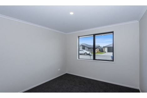 Photo of property in 12 Parera Crescent, Tikipunga, Whangarei, 0112