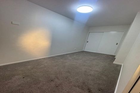 Photo of property in 14 Hurstbourn Priors, Goodwood Heights, Auckland, 2105