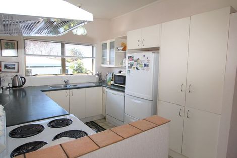 Photo of property in 18 Pinehurst Place, Wattle Downs, Auckland, 2103