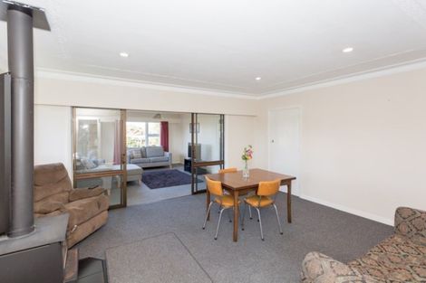 Photo of property in 1 Chilton Drive, Mairehau, Christchurch, 8052