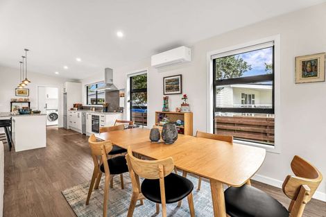 Photo of property in 17 Arthur Street, Whitianga, 3510