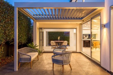 Photo of property in 45 Garreg Road, Bryndwr, Christchurch, 8052