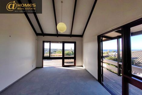 Photo of property in 7 Galaxy Drive, Mairangi Bay, Auckland, 0630