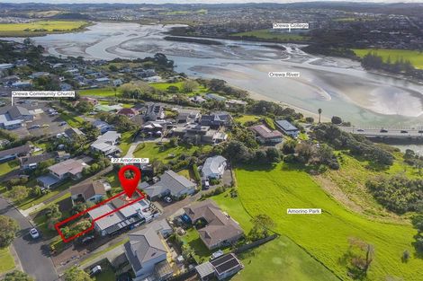 Photo of property in 22 Amorino Drive, Red Beach, 0932