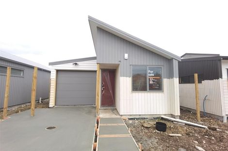 Photo of property in 27 Clayden Shuttleworth Street, Papakura, 2110