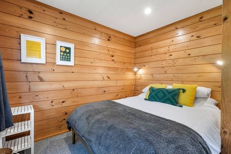 Photo of property in 65 Queens Road, Waikanae Beach, Waikanae, 5036