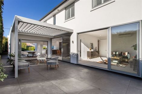 Photo of property in 45 Garreg Road, Bryndwr, Christchurch, 8052