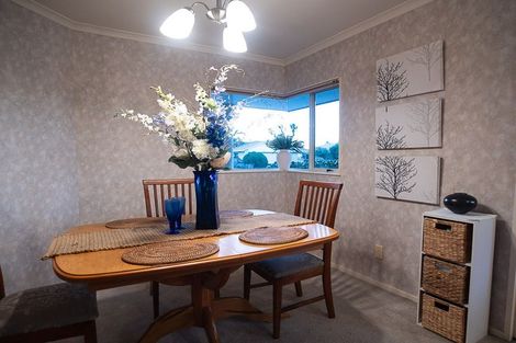 Photo of property in 37 Luculia Drive, Mount Maunganui, 3116