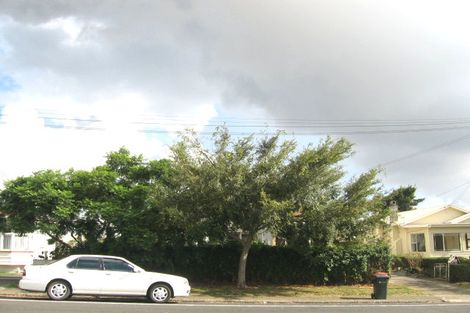 Photo of property in 35 Lippiatt Road, Otahuhu, Auckland, 1062