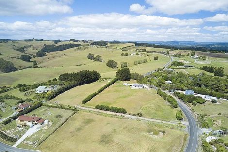 Photo of property in 64 Cable Bay Block Road, Cable Bay, 0420